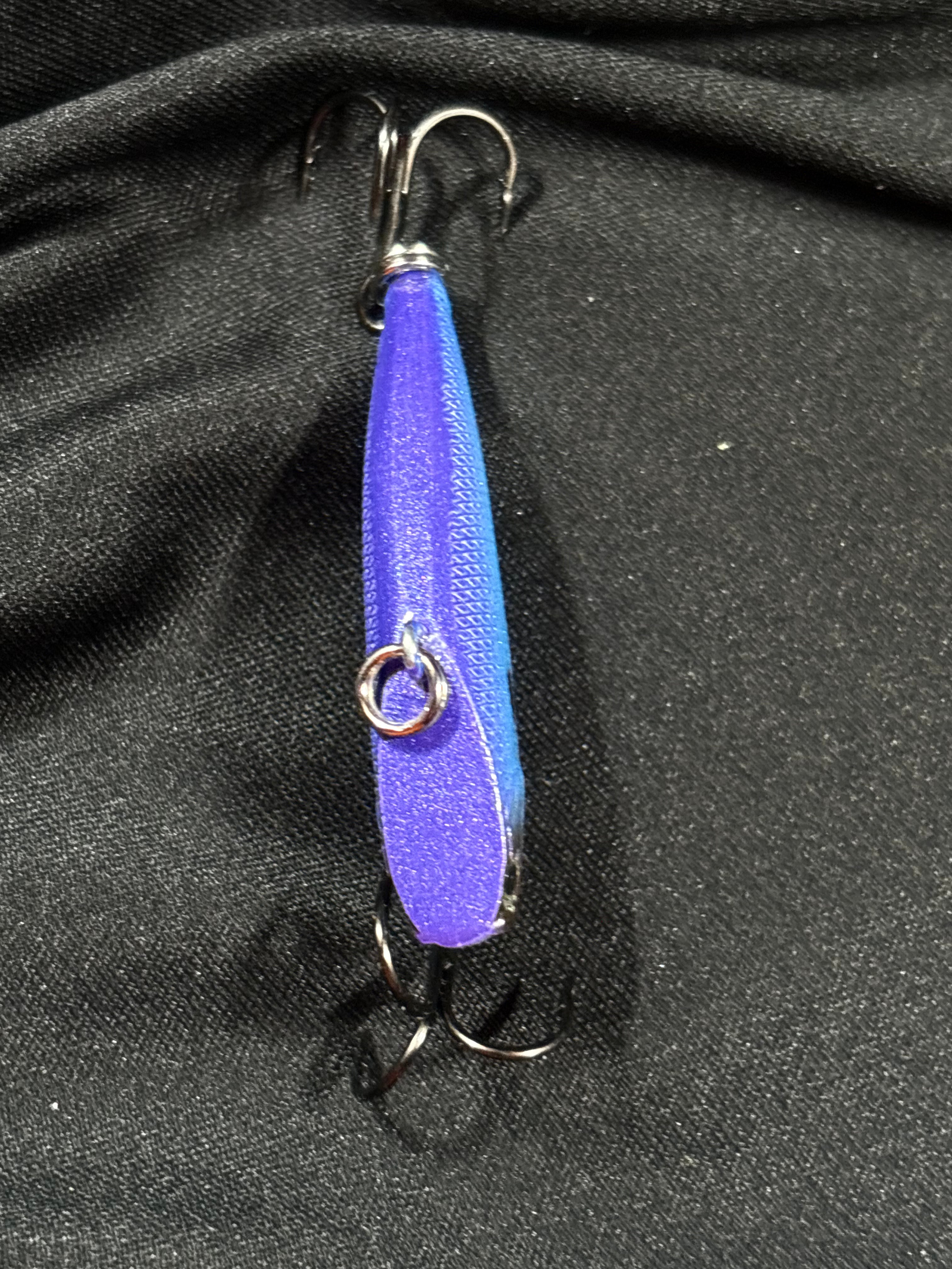 Cotton Candy Lipless Crankbait