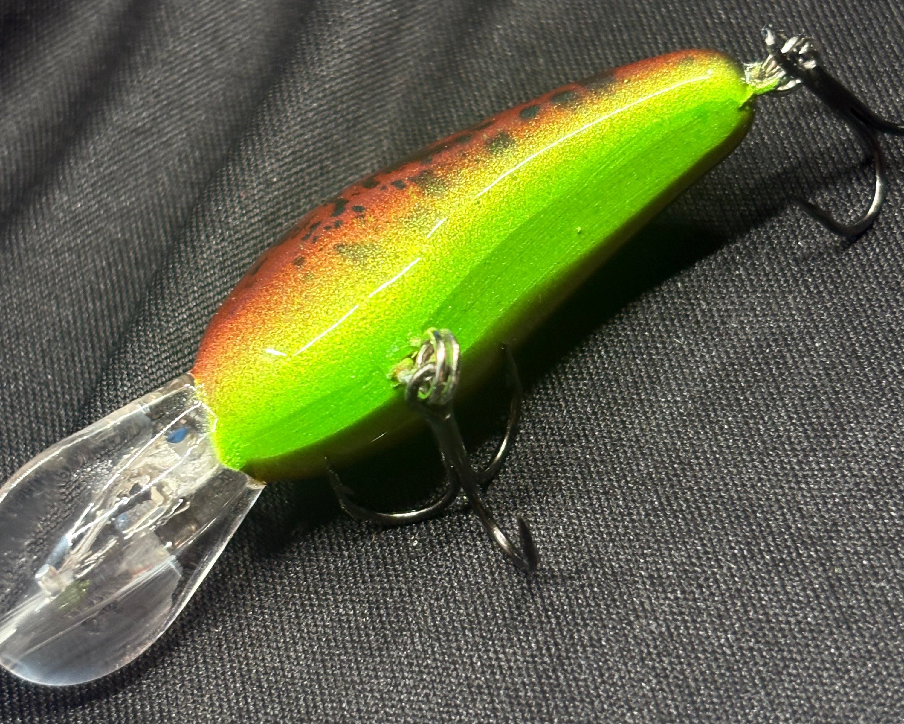 Radioactive Copper medium diver