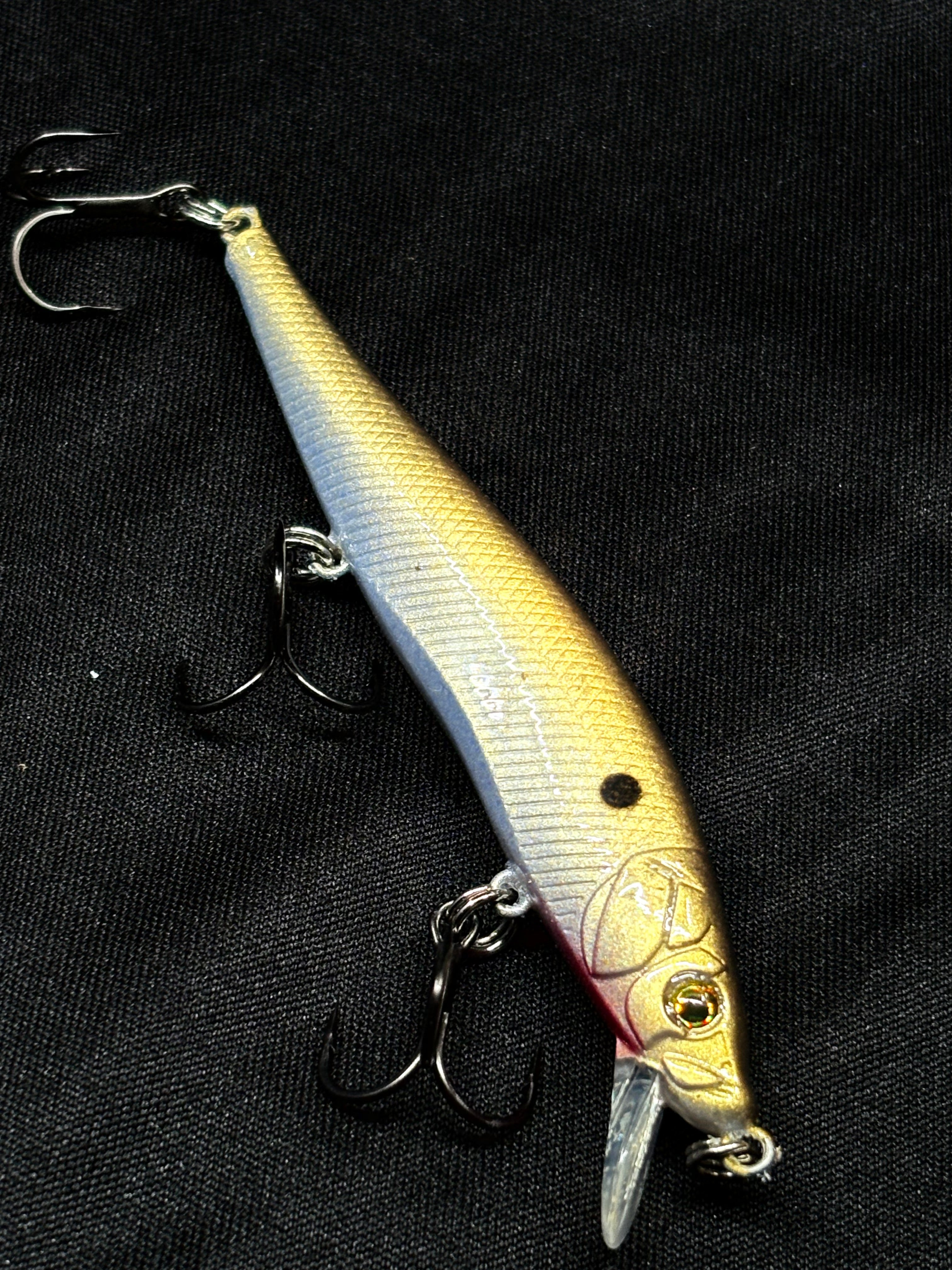 Golden Shad Suspending Jerkbait
