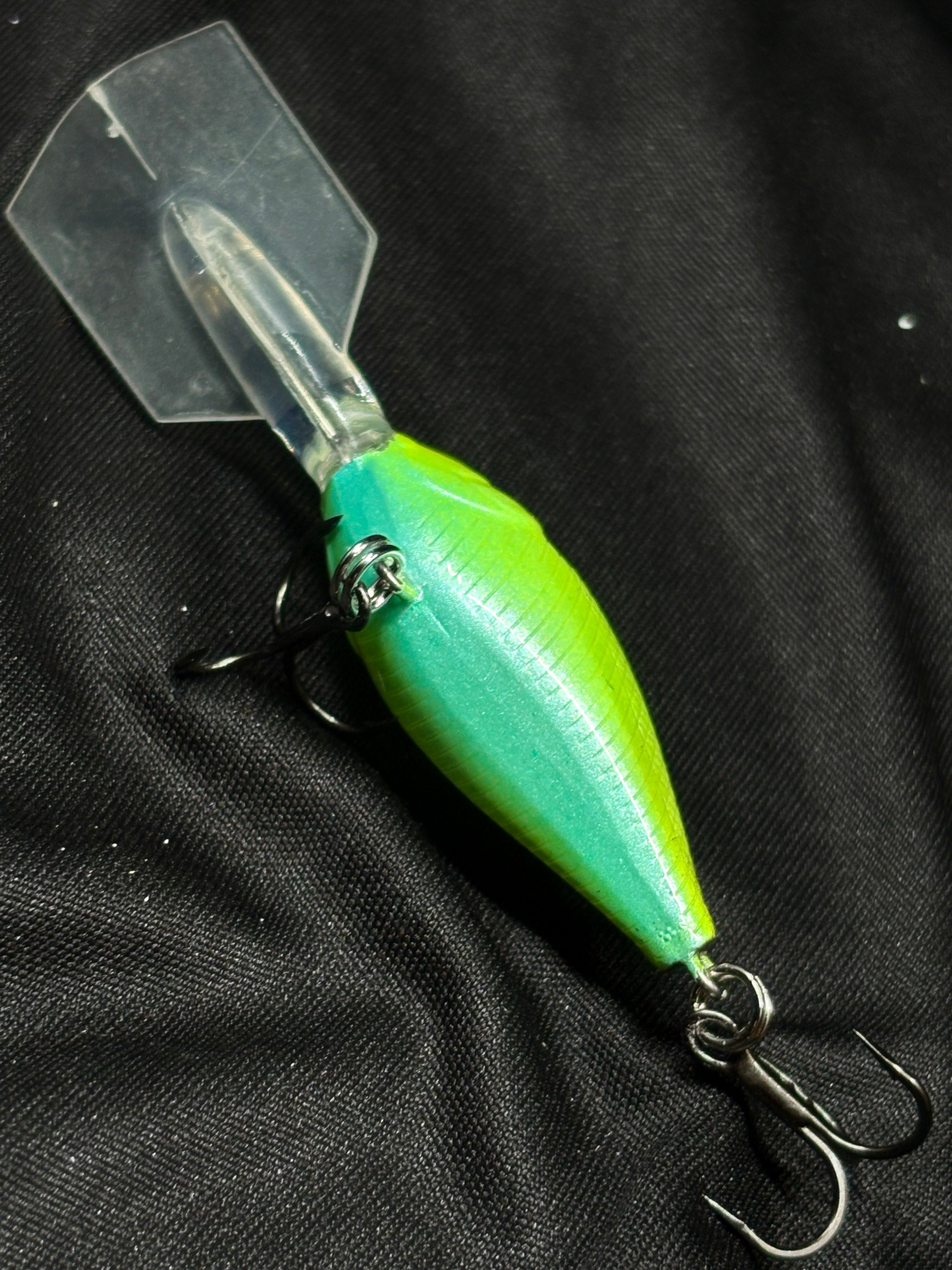Electric Shad small diving crankbait
